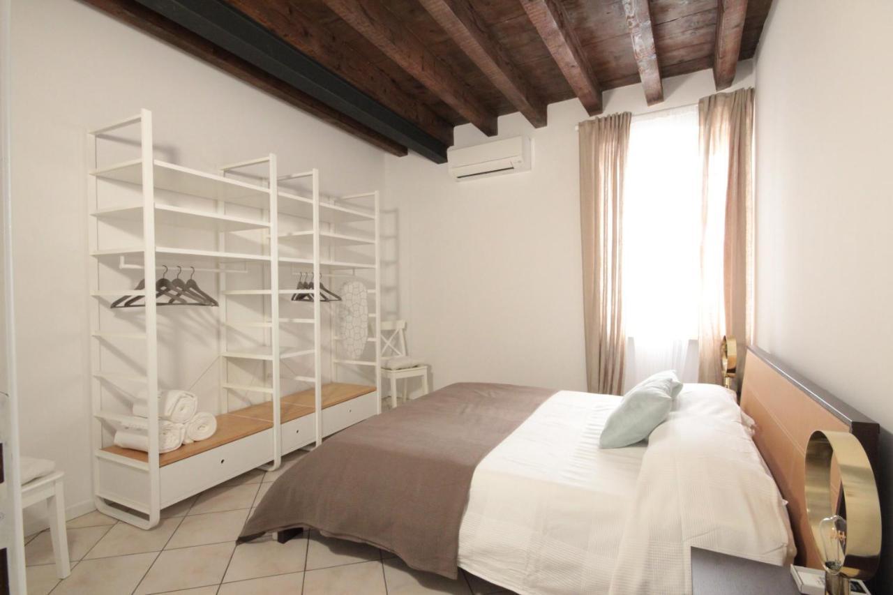 Interno 4 - Cozy New Flat Apartment Desenzano del Garda